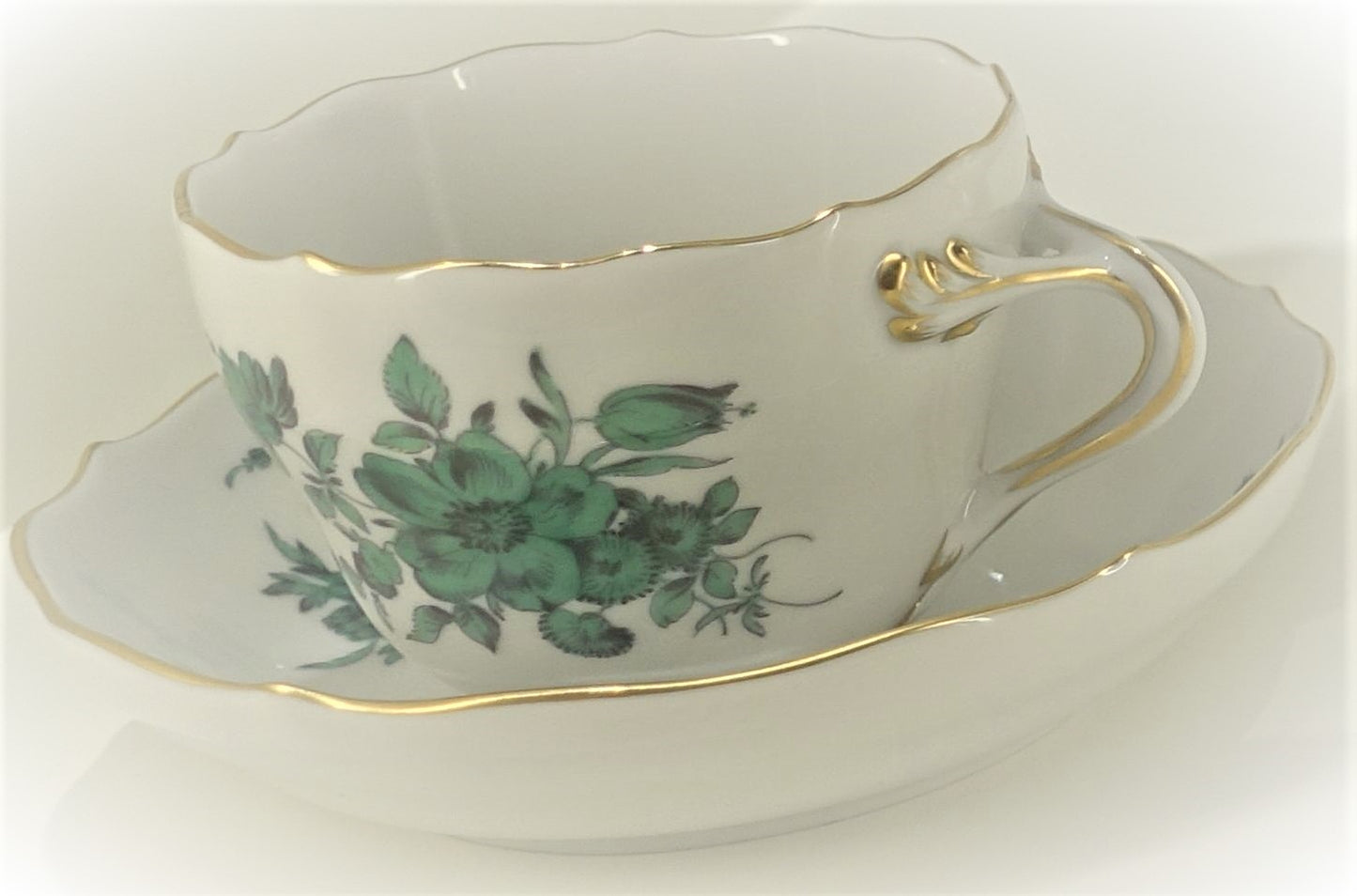 Meissen Mokka-Tasse Kupfer grün