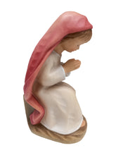 Lade das Bild in den Galerie-Viewer, Krippenfigur Maria - Nativity Figurine Virgin Mary
