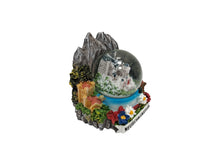 Lade das Bild in den Galerie-Viewer, Magnet Schneekugel Schloss Neuschwanstein Bergkulisse
