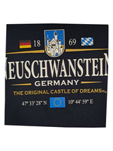 Lade das Bild in den Galerie-Viewer, T-Shirt mit kurzem Arm Schloss Neuschwanstein - Germany