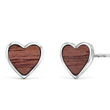 Lade das Bild in den Galerie-Viewer, Crystalp Wood Heart Ohrringe
