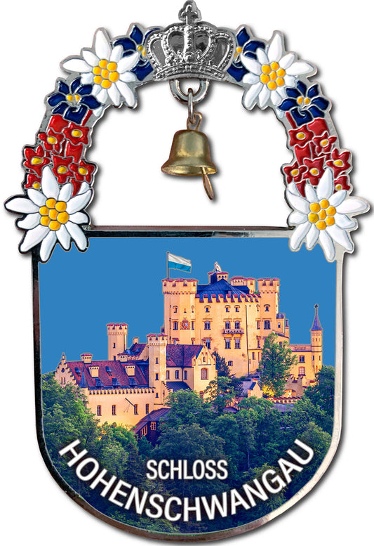 Magnet Metall Schloss Hohenschwangau mit Glocke und Blumen-Design – Souvenir aus Bayern