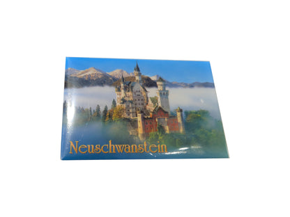 Magnet Schloss Neuschwanstein in den Wolken – Traumhaftes Souvenir aus Bayern